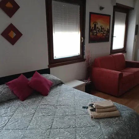 In Relax, Trenino Rosso A 15 Minuti A Piedi, 4 Minuti In Auto Appartement