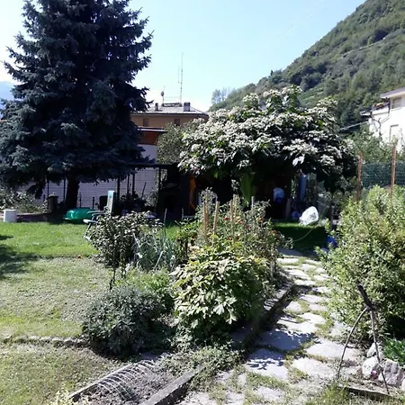 In Relax Per Il Trenino Rosso Tirano